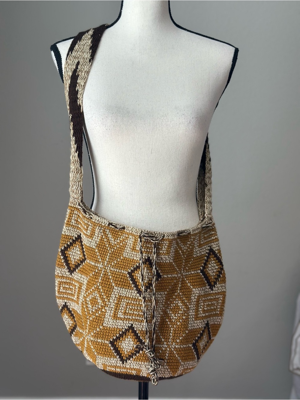 NEW Handwoven Handmade Ethic Mustard Geometric Crossbody Bucket Bag